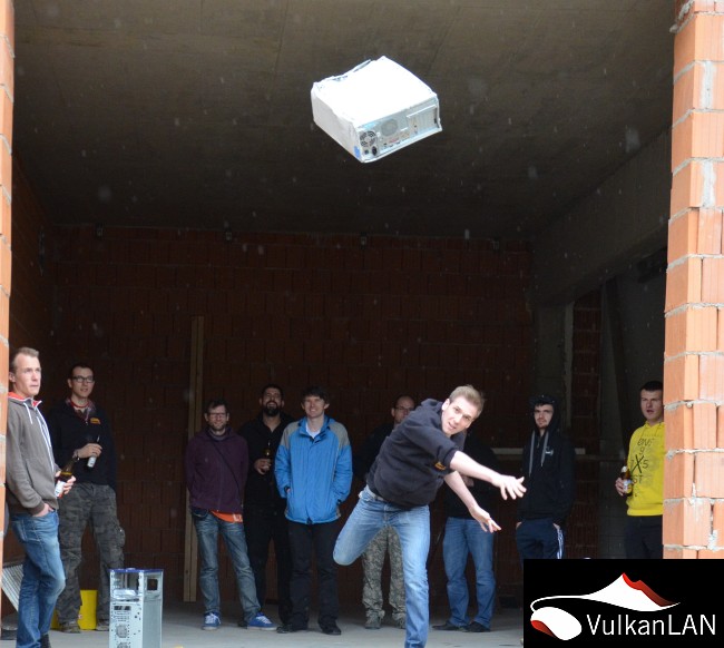 38.VulkanLAN 0238 650px