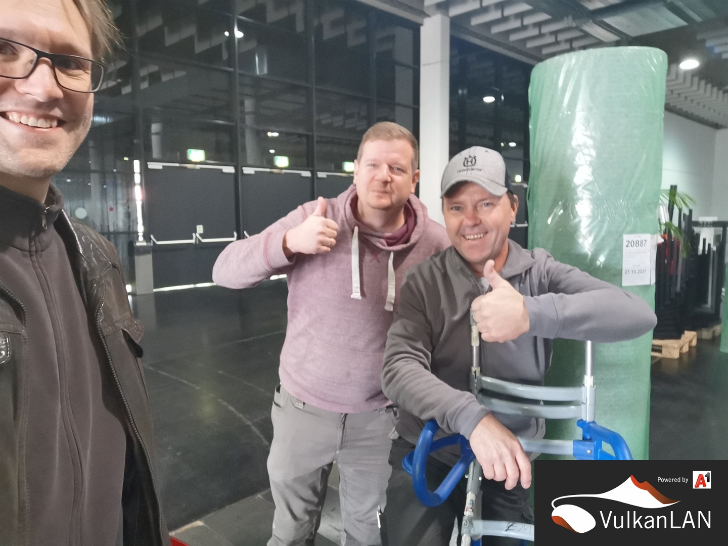50.VulkanLAN tag1 aufbau IMG 20211027 110012 1440px