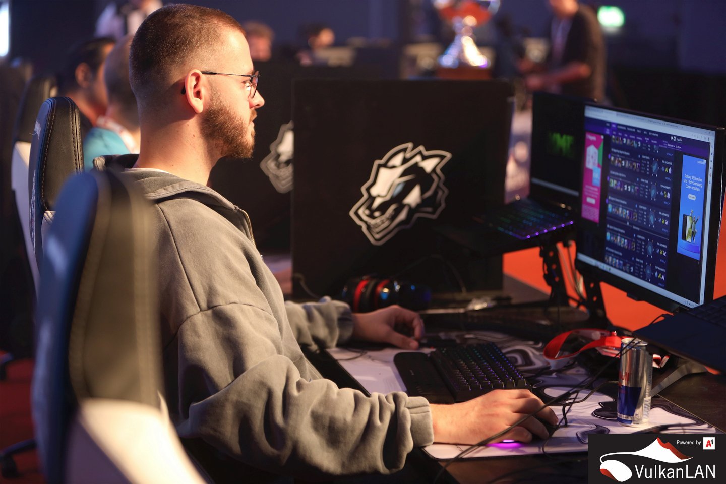 VulkanLAN2022 20221029 (c)dunkellicht photo 101 0137 A1 TFT Finalspieler