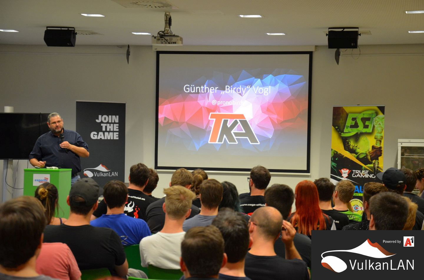 E Sport meetup Graz 20190621 1933 36 DSC 0106 2560px 1440px